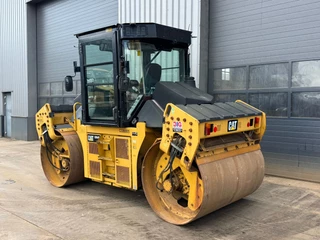 Caterpillar CD54B 2015 - N/A imagen 3