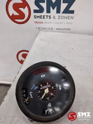 Mercedes-Benz N/A - Occ combimeter Mercedes LP608,709 obrazek 1