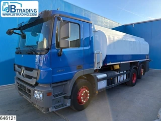Mercedes-Benz Actros 2012 - 2541 6x2, EURO 5, ADR, 18.500 Liter , 4 Comp te koop