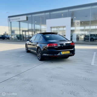 Volkswagen Passat 2015 - 1.8 TSI Highline DSG | Full Options | PANO zdjecie 7