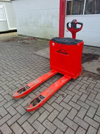 Linde N/A 2011 - T 16 P obrazek 8