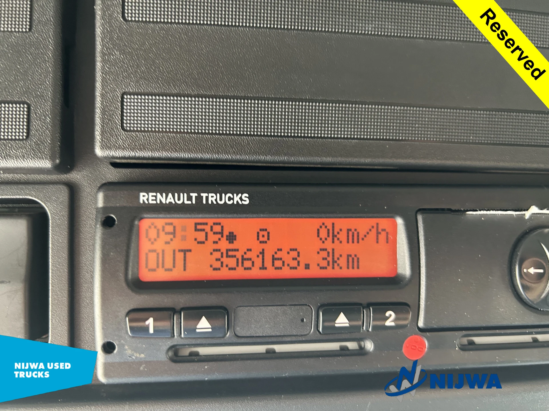 Renault D WIDE 280 4x2 Low mileage + Laadklep 3000 KG 2017 afbeelding 12