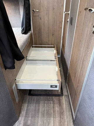 Volvo N/A 2008 - Contrast "Motorhome" immagine 25