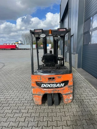 Doosan N/A 2015 - B18-T7 triplexmast, ss electrisch obrazek 11
