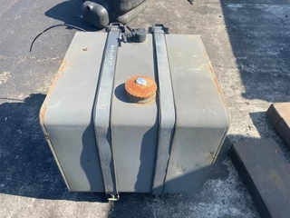 Diverse N/A - STALEN BRANDSTOFTANK 150 LITER (62X62X54 CM) obrazek 1