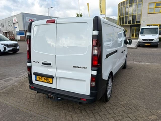 Renault Trafic 2017 - 1.6DCI L1H1 Airco Navi Cruisecontrol Trekhaak EURO 6 obrazek 3
