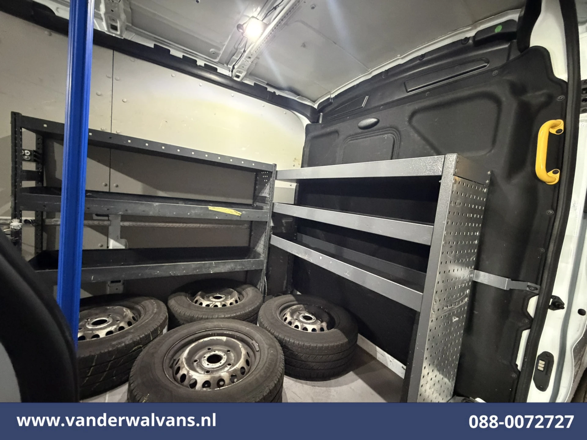 Ford Transit 2022 - 2.0 TDCI 130pk L3H2 Euro6 Airco | Cruisecontrol | Camera | PDC V+A afbeelding 14