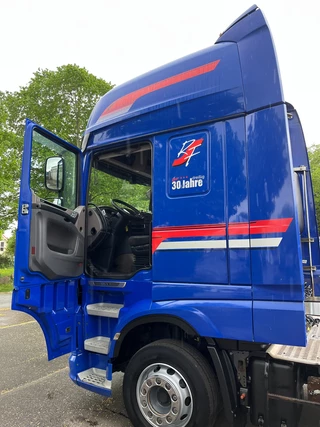 DAF XF480 2018 - SuperSpaceCab 4X2 *Volumen-SZM*verst. Sattelplatte*Dachklima*Volluft* obrazek 23