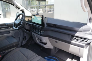 Ford E-Transit Custom 2026 - 340 L2H1 Limited 71 kWh 218pk | 2x Schuif | DDS LED | 360 Camera | B&O | ACC | Navi | Verwarmd stuurwiel | Elek trekhaak | AGR-stoel | Rijklaar immagine 44