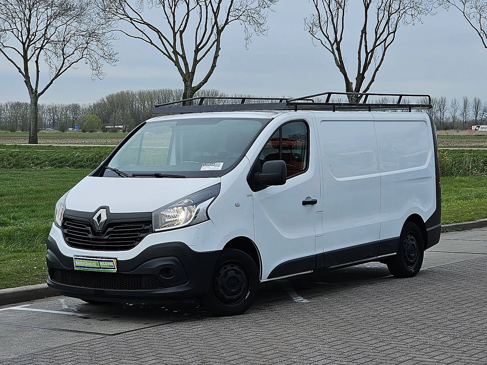 Renault Trafic 2017 - 1.6 DCI image 2