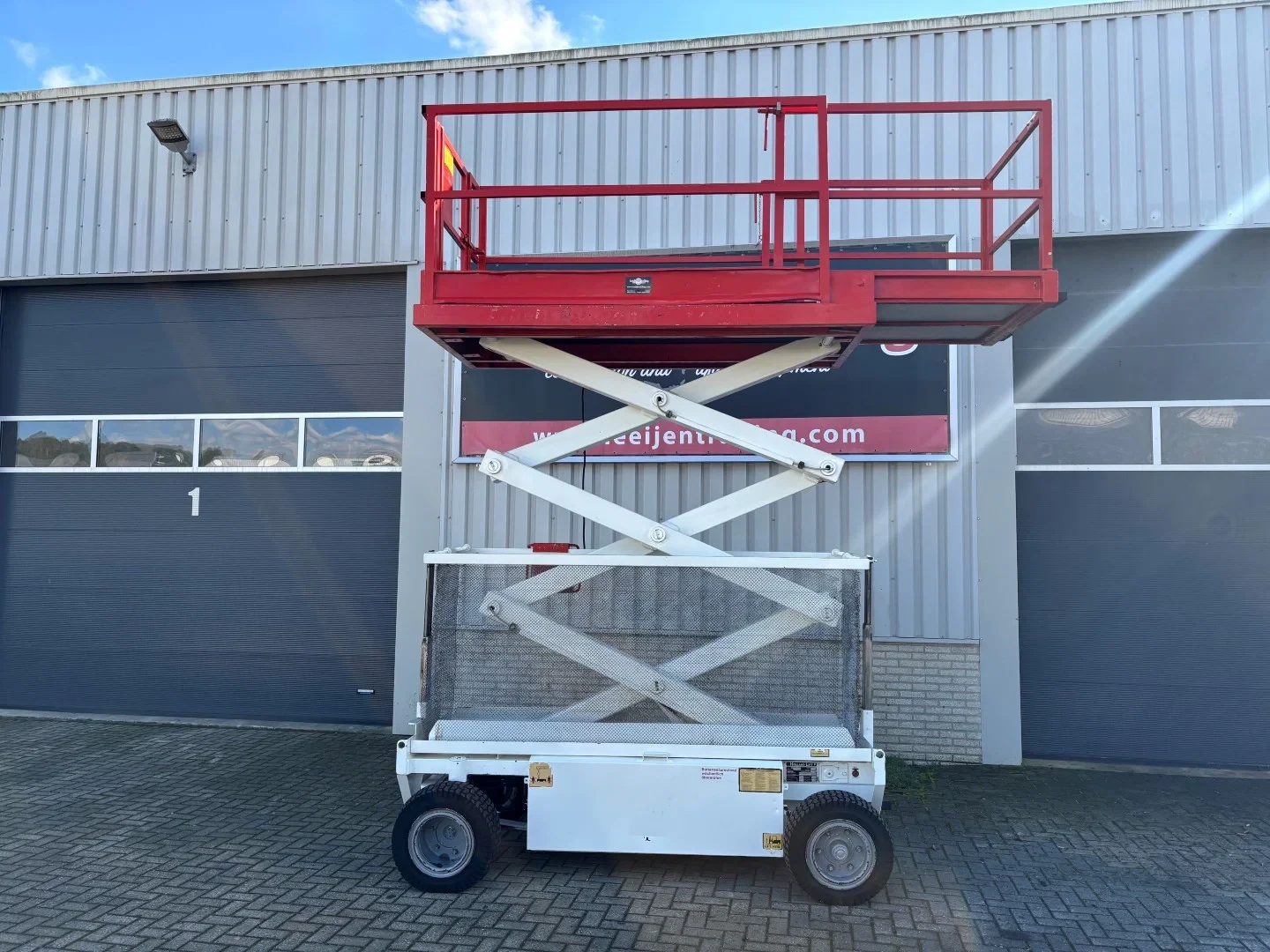 Holland Lift Monostar 1998 - Y64EL14 Electric scissorlift afbeelding 1