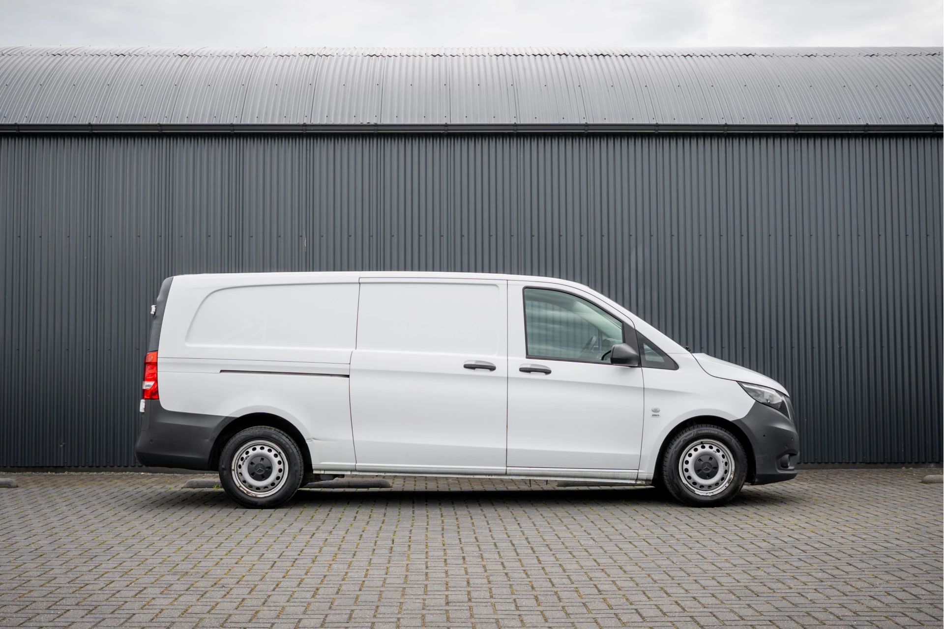 Mercedes-Benz Vito 2020 - 114 CDI L3H1 XL | Camera | Cruise | PDC | Airco | Trekhaak immagine 6