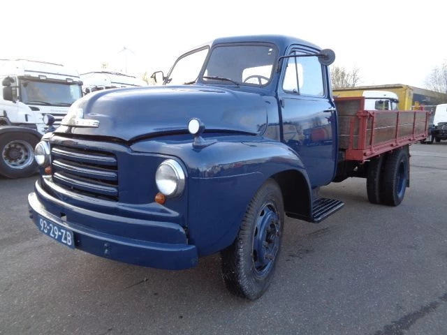 Bedford 1954 - A 5LCG 5 TONNER immagine 1