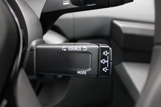 Renault Master 2024 - T35 2.0 dCi 170pk L2H2 Extra - Navigatie - Blind Spot - Camera - Stoelverwarming - Verwarmde voorruit - Rijklaar obrazek 34