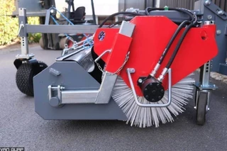 Eurotrac N/A 2024 - Veegmachine met hydraulische opvangbak 180cm zdjecie 7