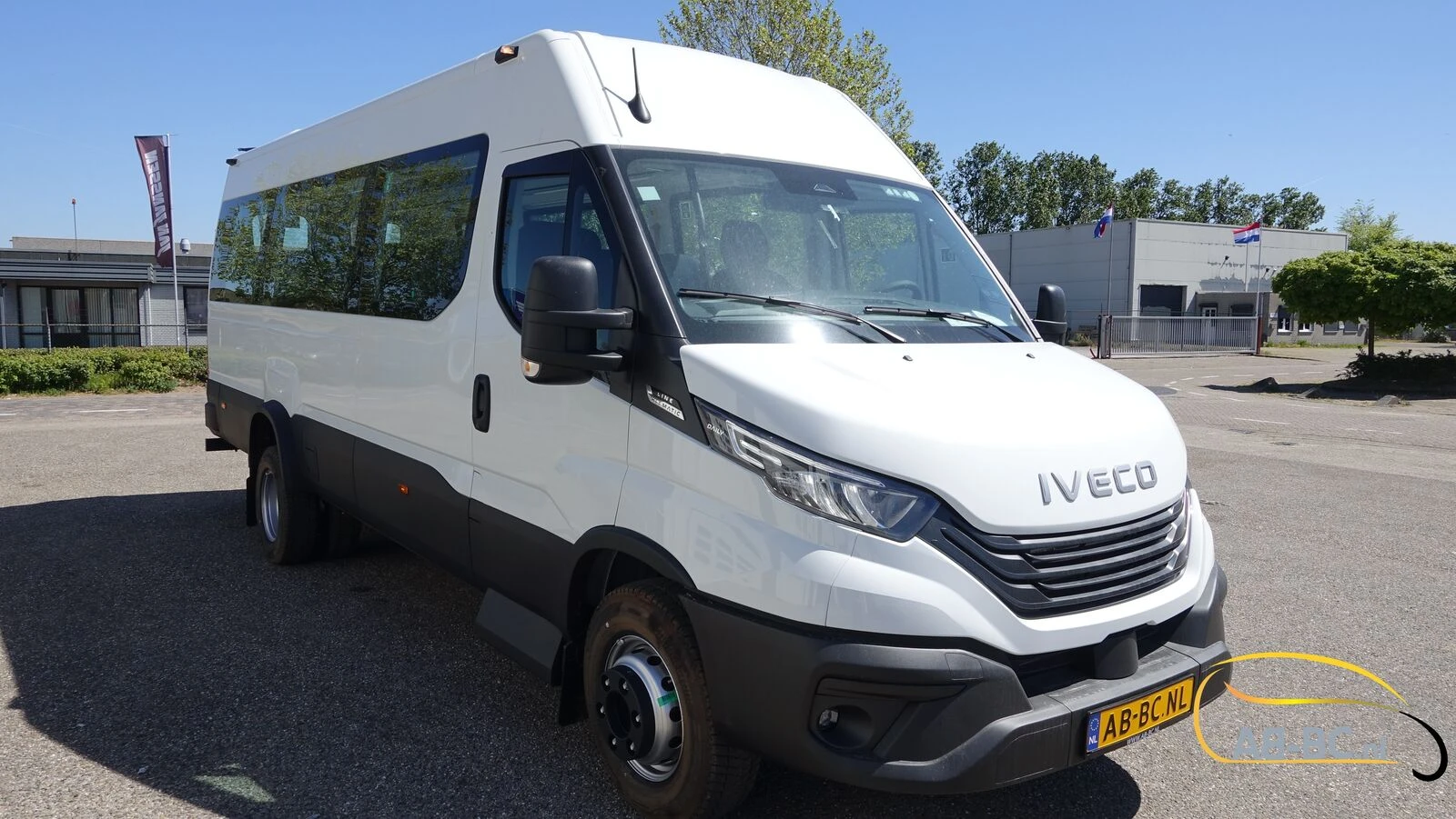 Iveco Daily 2026 - 65C18 24 seats Euro 6 afbeelding 1
