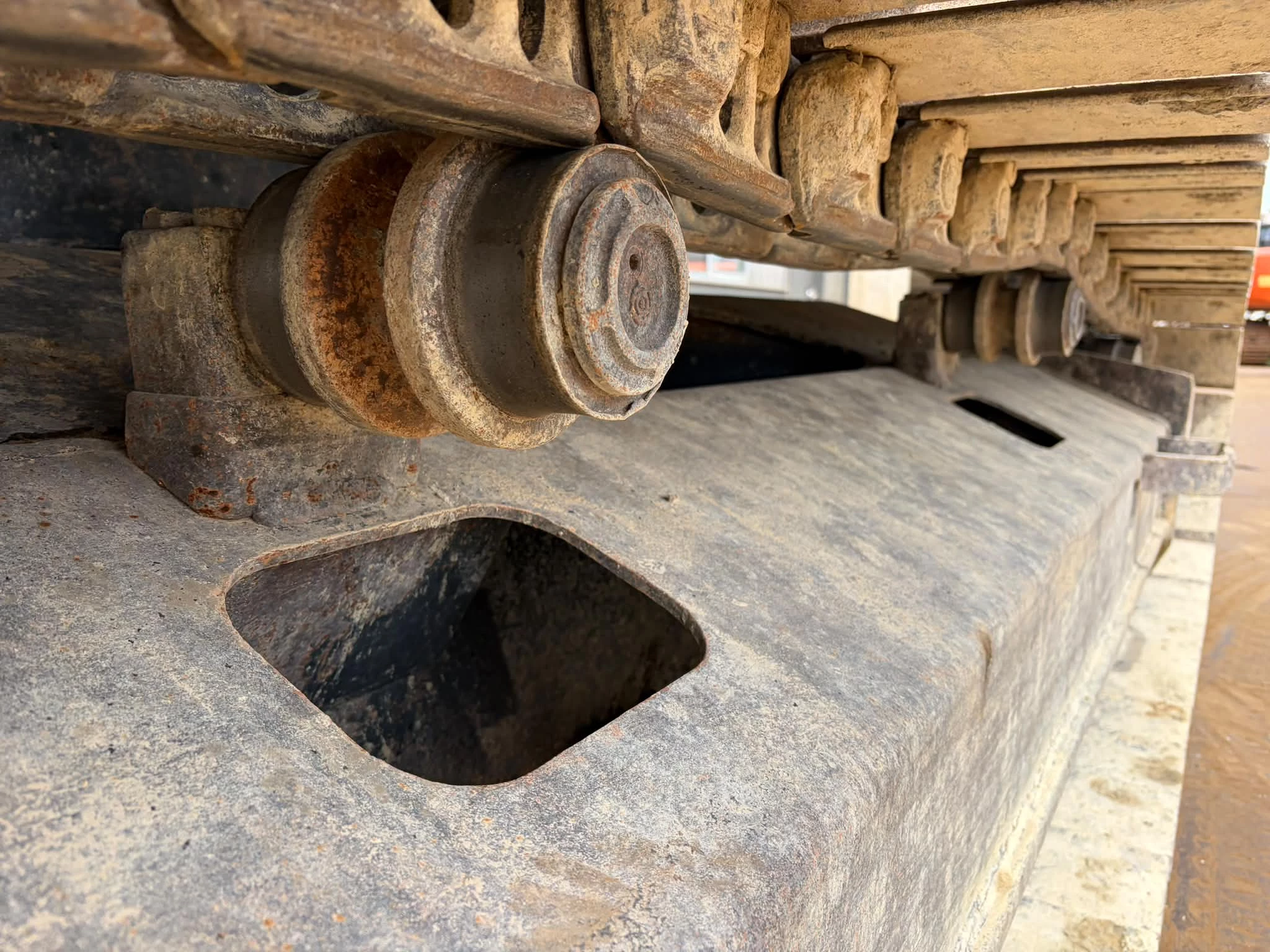 Hitachi ZX210LC-6 New Bucket 2018 imagen 13