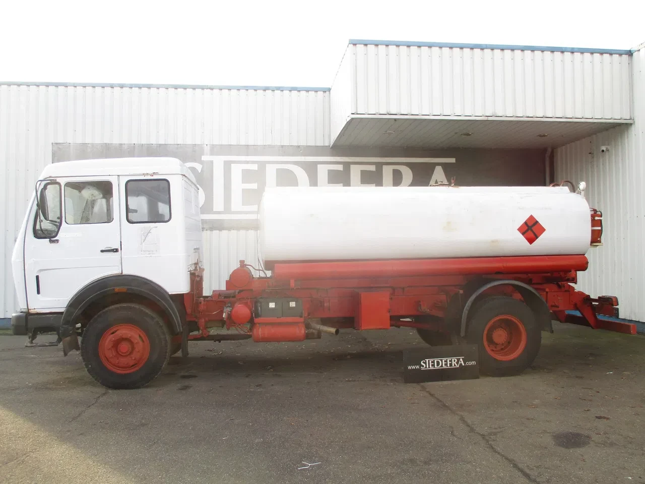 Mercedes-Benz 1989 - FAP 1620 BD , Fuel truck , 4x2 , Manual , Spring suspension afbeelding 2