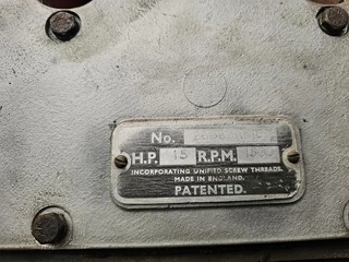 LISTER 15 HP OLD SHIPS DIESEL ENGINE WITH REVERSING CLUTCH 1945 - N/A image 5