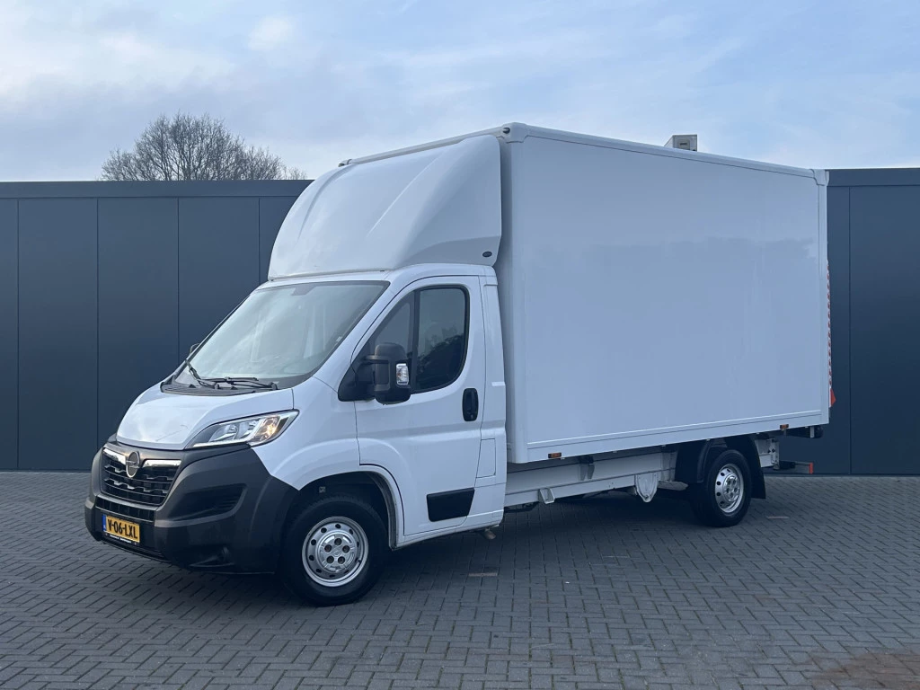 Opel Movano 2023 - 2.2 CDTi 141 PK / BAKWAGEN+KLEP / 1.050 KG LAADVERMOGEN / 1e EIG. / DHOLLANDIA LAADKLEP / AIRCO / CRUISE immagine 2