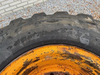 Dunlop N/A - Used 555/70R24 EM Dunlop wheel for Ahlmann wheelloader изображение 7