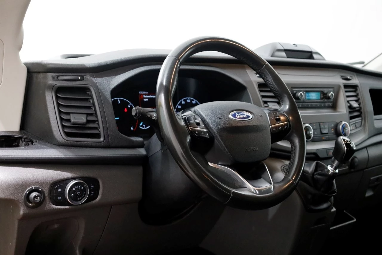 Ford Transit 2022 - 350 2.0 TDCI 130pk D.C. Trend Open Laadbak Trekhaak 3000kg 08-2022 Bild 16