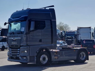 MAN TGX 2026 - 18.520 GX - D30 - Retarder - Full air - Night clima - Navi - 2x tank bild 3