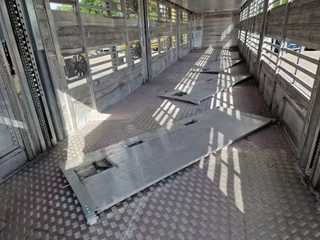 Pezzaioli N/A 2025 - New - 3 deck livestock 100M2 - Water & Ventilation - Lifting floors - Lifting roof - NEW 2025 obrazek 17