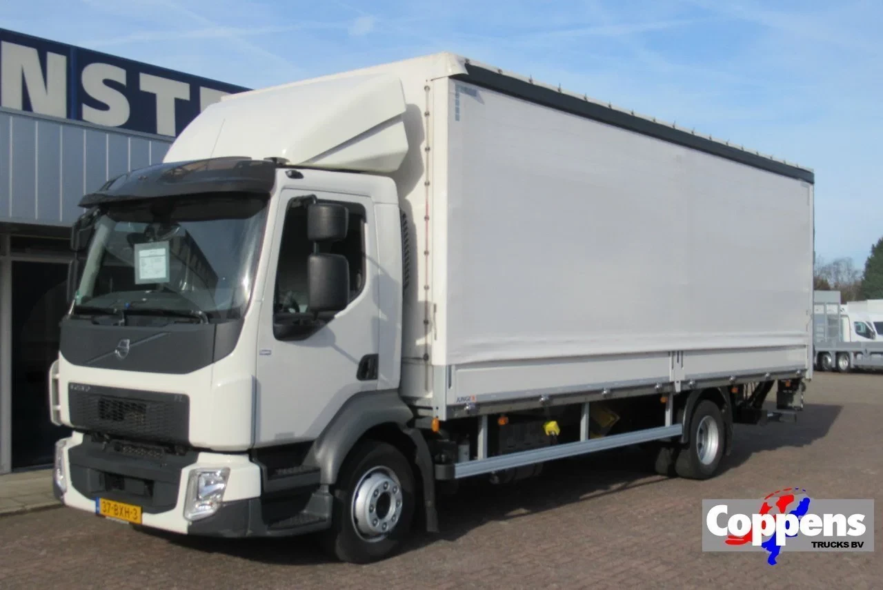 Volvo 240 2021 - FL Schuifzeil + Klep 1500 kg Euro 6 zdjęcie 1
