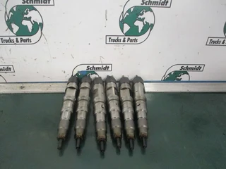 MAN - 51.10100-6181// 51.10100-6169 //51.10100- 9181 injector euro 6 D2066LF61 afbeelding 3 miniatuur