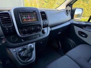Renault Trafic 2019 - 1.6 dCi / L1H1 / 1e EIG. / TREKHAAK / INRICHTING / AIRCO / CRUISE / NAVI / 3-ZITS obrazek 15