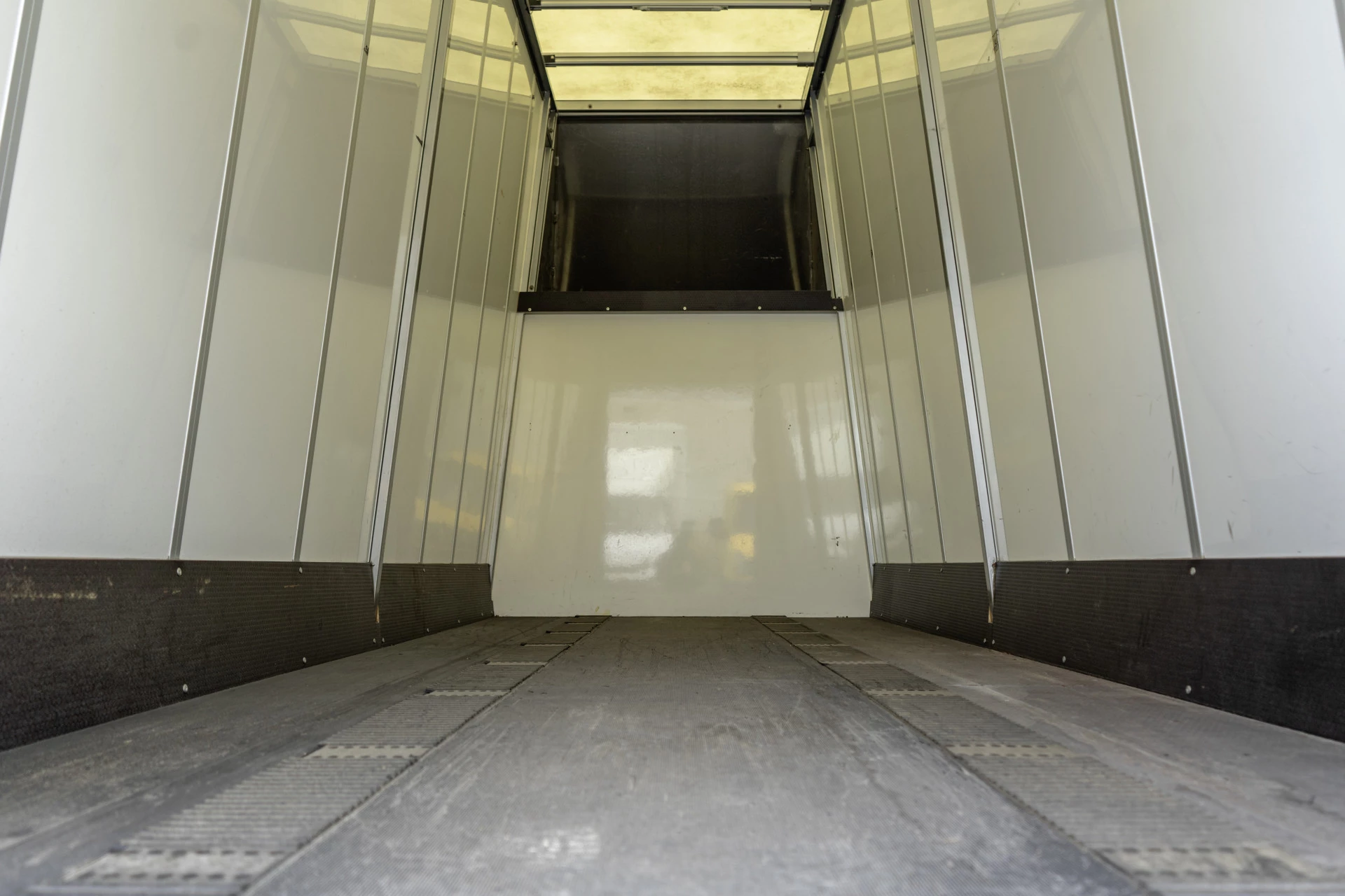 Iveco Daily 2018 - 50C18 | Glasresteel | Automaat | 180 PK | Camera | Navigatie | Cruise | Airco | Tachograaf | Euro 6 afbeelding 10
