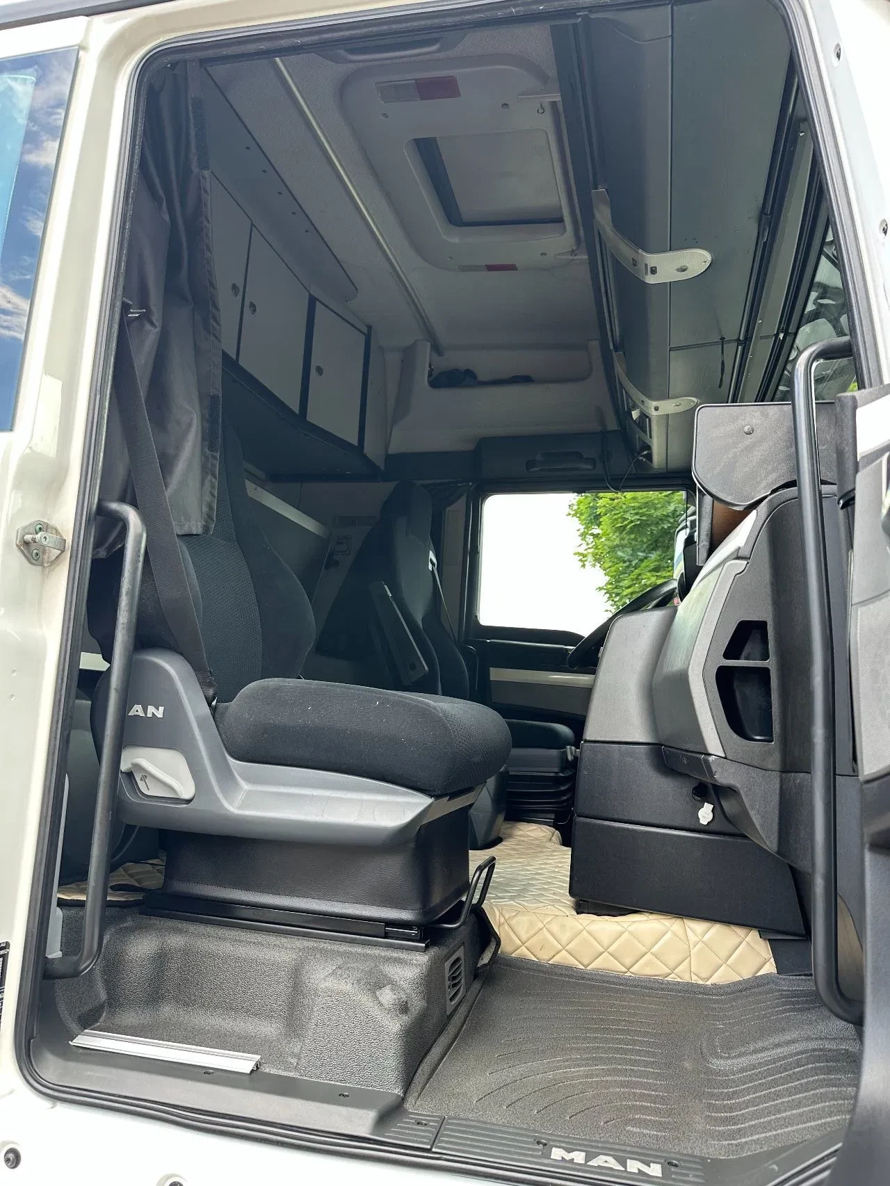 MAN TGX 2015 - 18.480 BLS *Kipphydraulik *Euro6 *Rangierfahrzeug *ALCOA zdjęcie 36