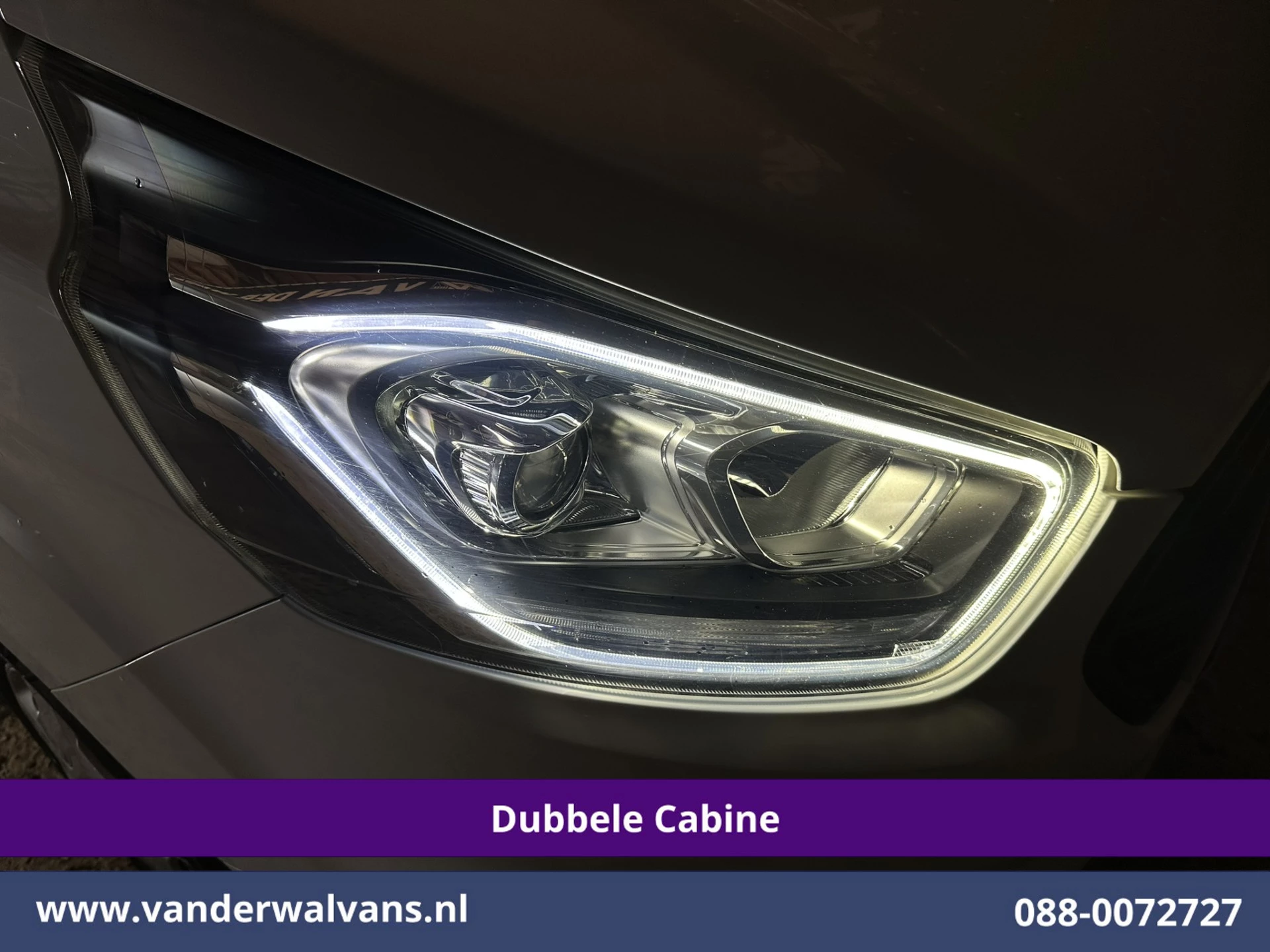 Ford Transit Custom 2021 - 2.0 TDCI 130pk L2H1 Dubbele Cabine Euro6 Airco | 5-Zits | Navigatie | Apple Carplay | LED | Cruisecontrol image 4