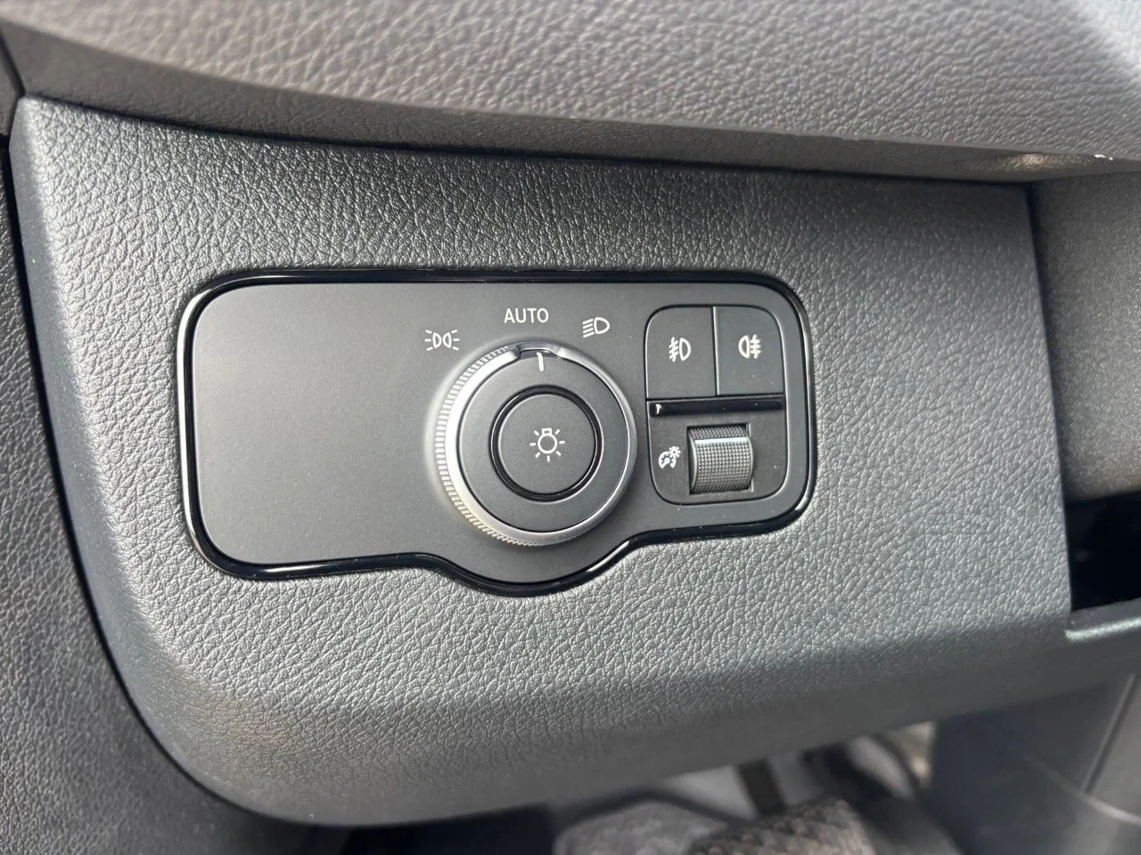 Mercedes-Benz Sprinter 2024 - 319CDI L2H2 Automaat Airco Led/Xenon Cruisecontrol 3500KG Trekhaak BPM VRIJ Bild 19
