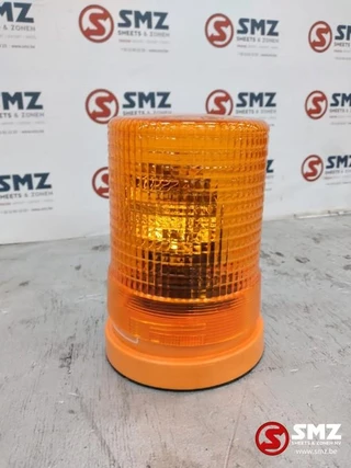 Diversen N/A - Occ zwaailamp Hella KL700 24V 70W imagem 1
