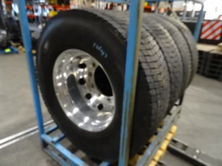 - Geen producent - N/A - MICHELIN315/80 image 1
