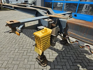 Pacton T3-010 2007 - T3-010 multi chassis geschoopeerd 2x liftas BPW obrazek 12