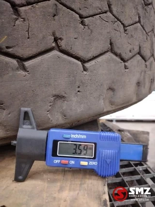 Hankook N/A - Occ Band 12.00R24 Hankook DM02 image 5