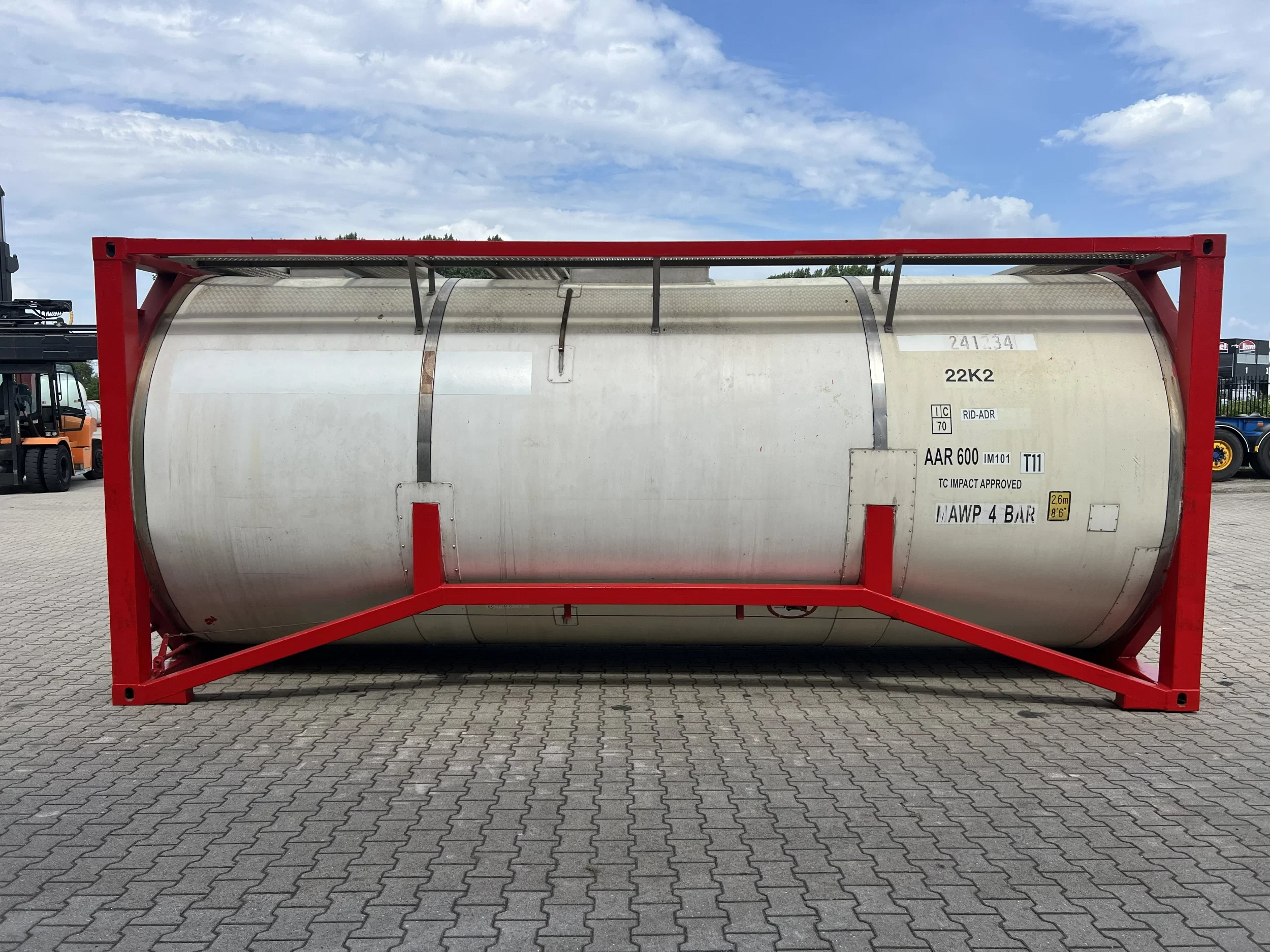 Welfit Oddy 1997 - 20FT ISO, 24.000L / 1-COMP. / UN PORTABLE T11/ valid 2,5Y/CSC-inspection till 09/2026 afbeelding 3