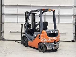 Toyota 2019 - 02-8FDF18 afbeelding 3 miniatuur
