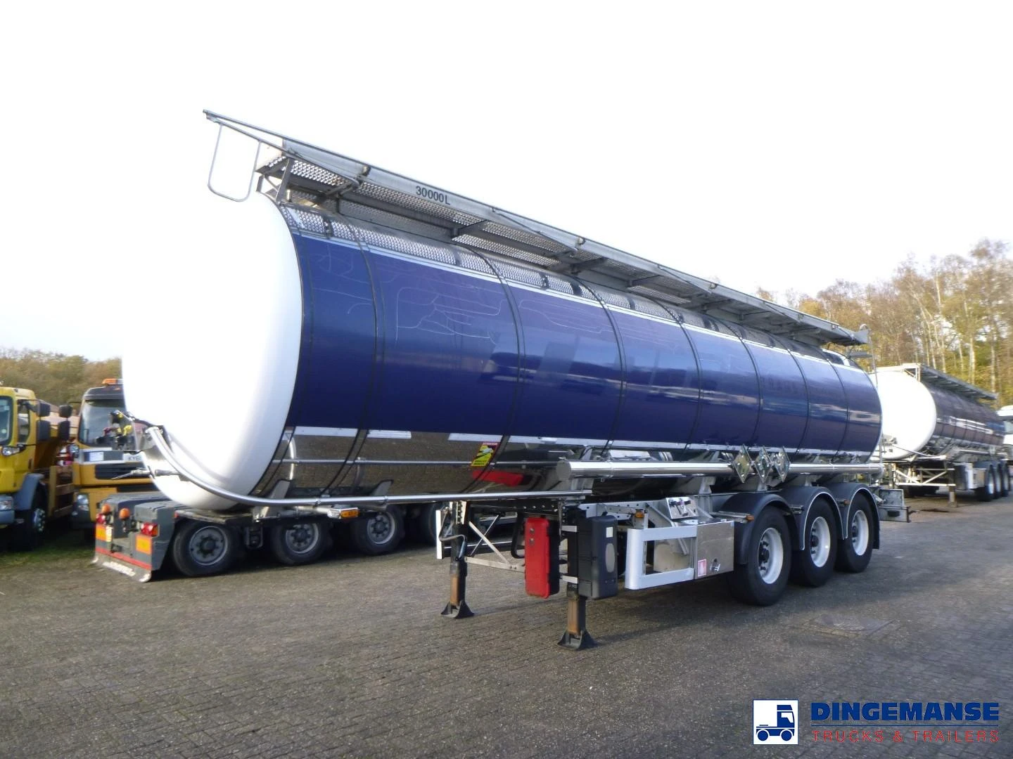 Burg Chemical tank inox L4BH 30 m3 / 1 comp 2012 image 1
