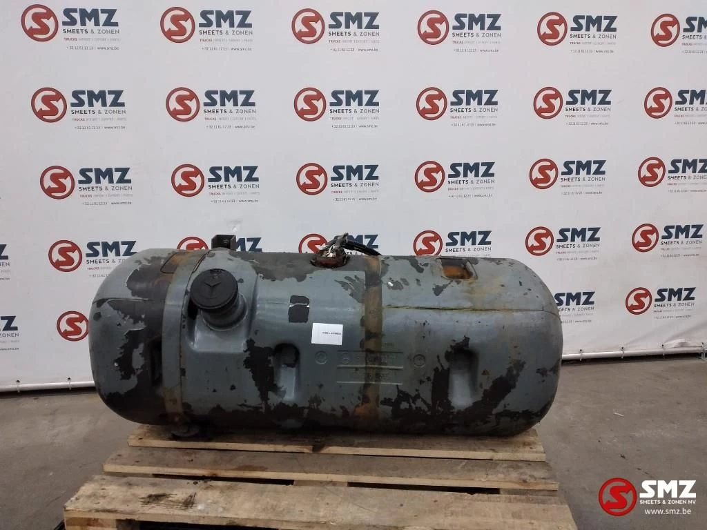 Mercedes-Benz - Occ Brandstoftank 210L Mercedes 2527 afbeelding 1