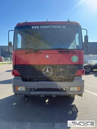 Mercedes-Benz Actros 2001 - 1835 imagem 8