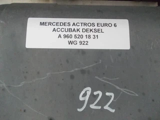 Mercedes-Benz Actros - A 960 520 18 31 ACCUBAK DEKSEL EURO 6 afbeelding 3 miniatuur
