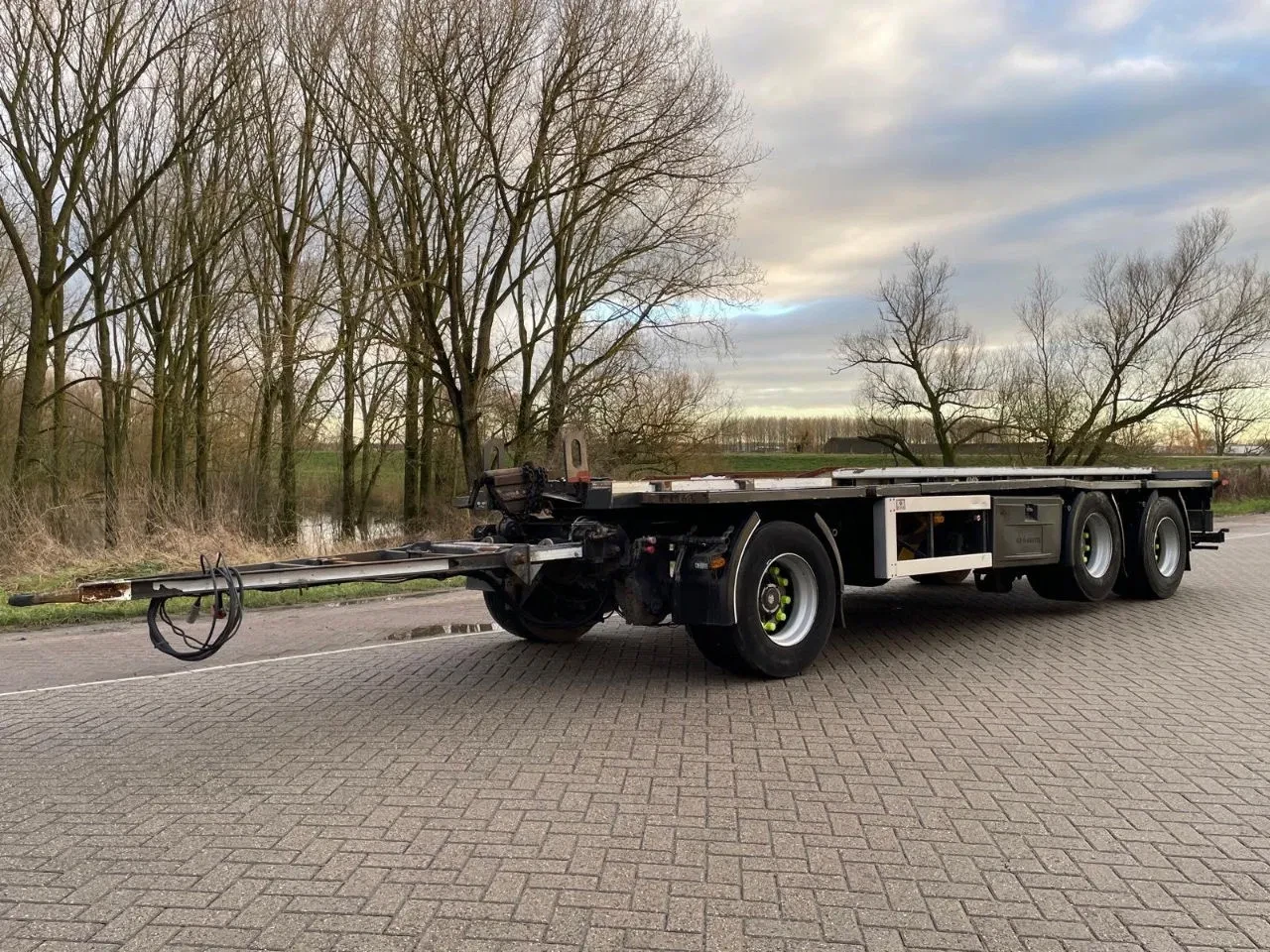GS Meppel 2009 - 3 asser container | portaal bakken | APK | overzetter | led verlichting afbeelding 1