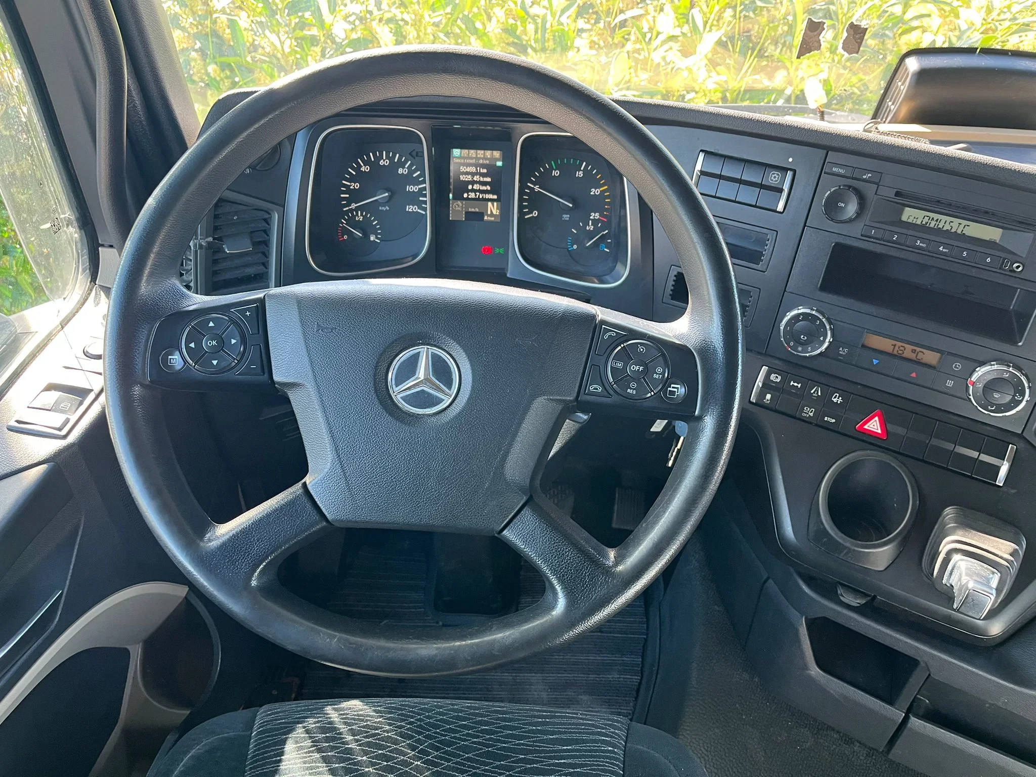 Mercedes-Benz Actros 2016 - 1943 Bild 16
