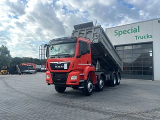 MAN TGS 2020 - 35.470 8x8 / Euro 6D / 3 Way Meiller kipper / Only 80.417 km ! afbeelding 3 miniatuur