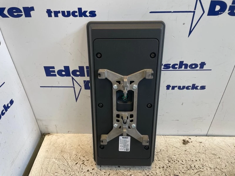 DAF - 2346174 / 2411391 / 2442538 MONITOR 12 INCH CAMERA SYSTEEM (ALS NIEUW) imagen 2