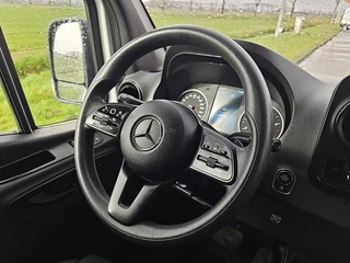 Mercedes-Benz Sprinter 2021 - 317 obrazek 10